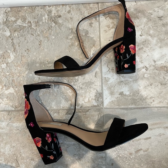 INC International Concepts Shoes - INC International Concepts Black Heels w/ Flower Embroidery Design